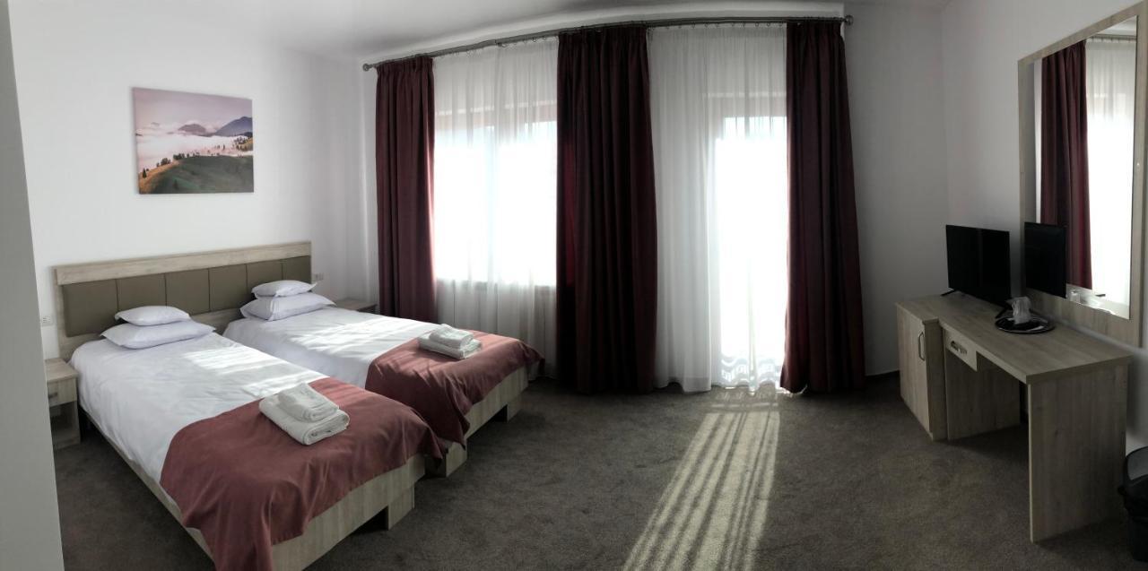 Pensiunea Gamas Putna  Bagian luar foto